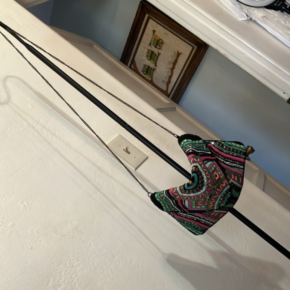 Beaded colorful long strap purse - Picture 5 of 5